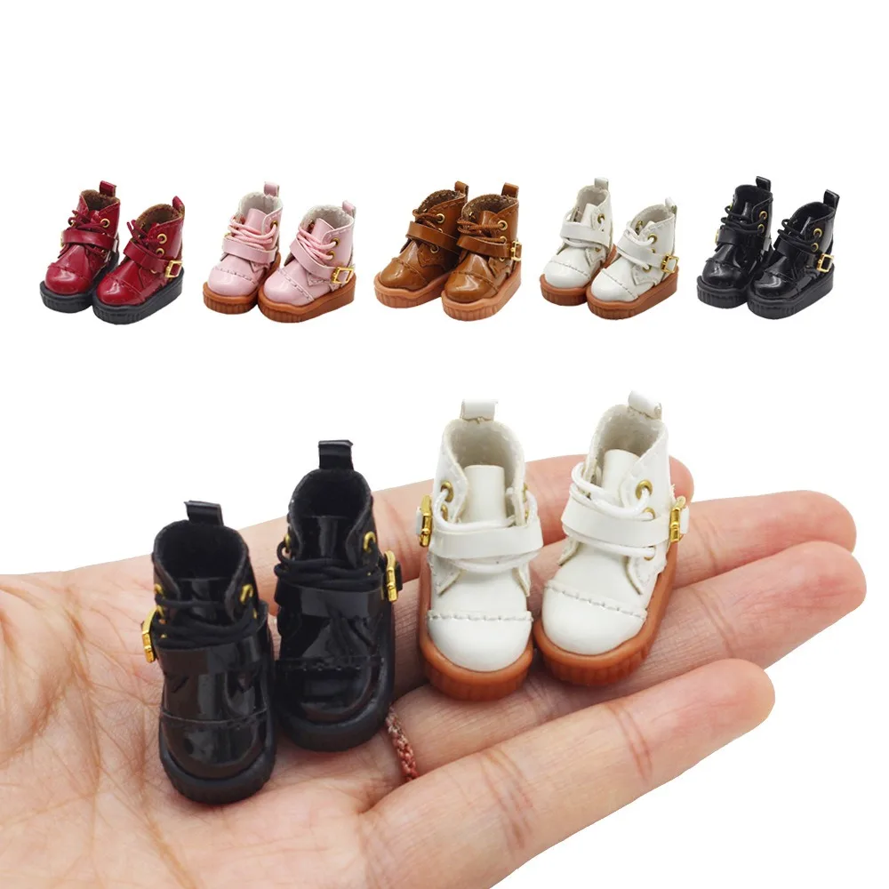 2.5cm Length Doll Shoes for Obitsu11 OB11 1/12 BJD Dolls White Black Color Stylish Ankle Boots Doll Accessories
2.5cm Length Doll Shoes for Obitsu11 OB11 1/12 BJD Dolls White Black Color Stylish Ankle Boots Doll Accessories