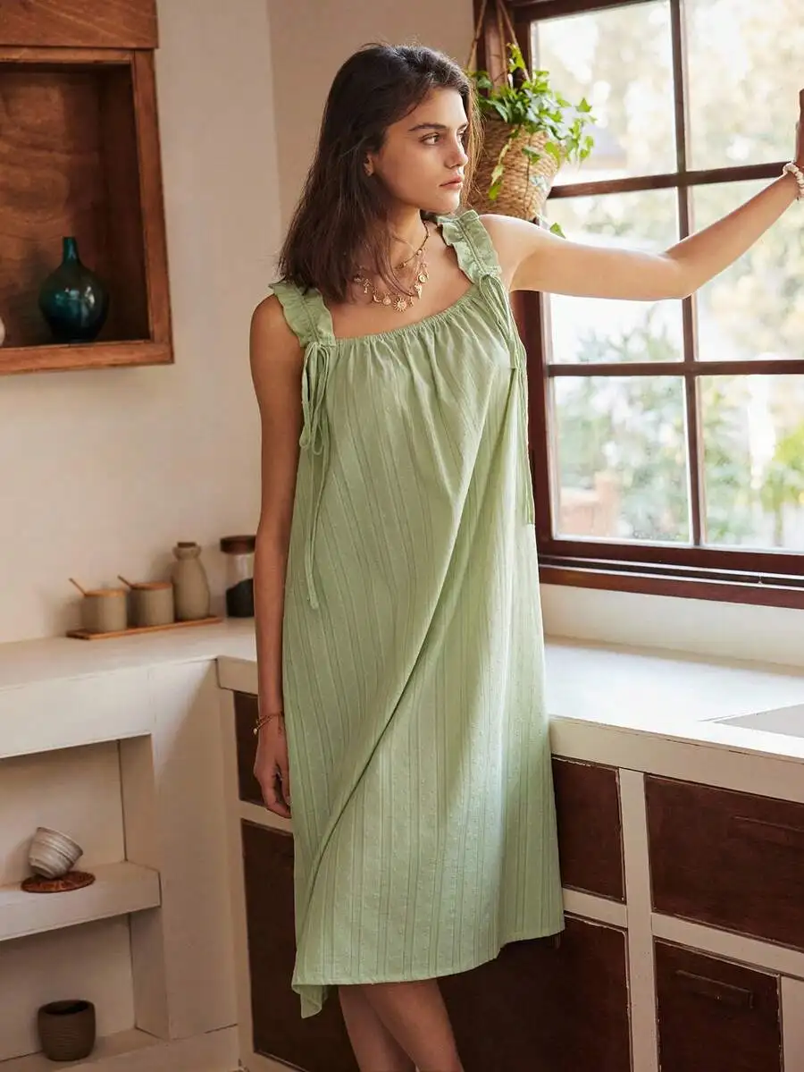 Bohemian Romantic Cotton Woven Long Nightgown For Women
Bohemian Romantic Cotton Woven Long Nightgown For Women