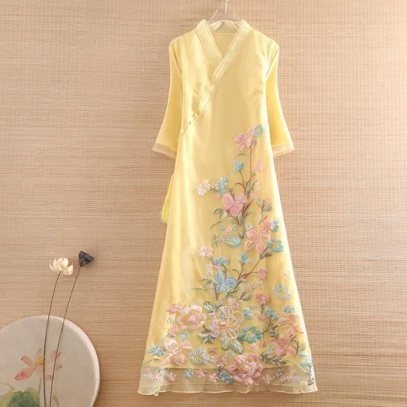 Chinese Traditional Women Qipao Dress Flower Embroidered Tassel Long Sleeve Modified Modern Cheongsam Elegant Evening Dresses
Chinese Traditional Women Qipao Dress Flower Embroidered Tassel Long Sleeve Modified Modern Cheongsam Elegant Evening Dresses