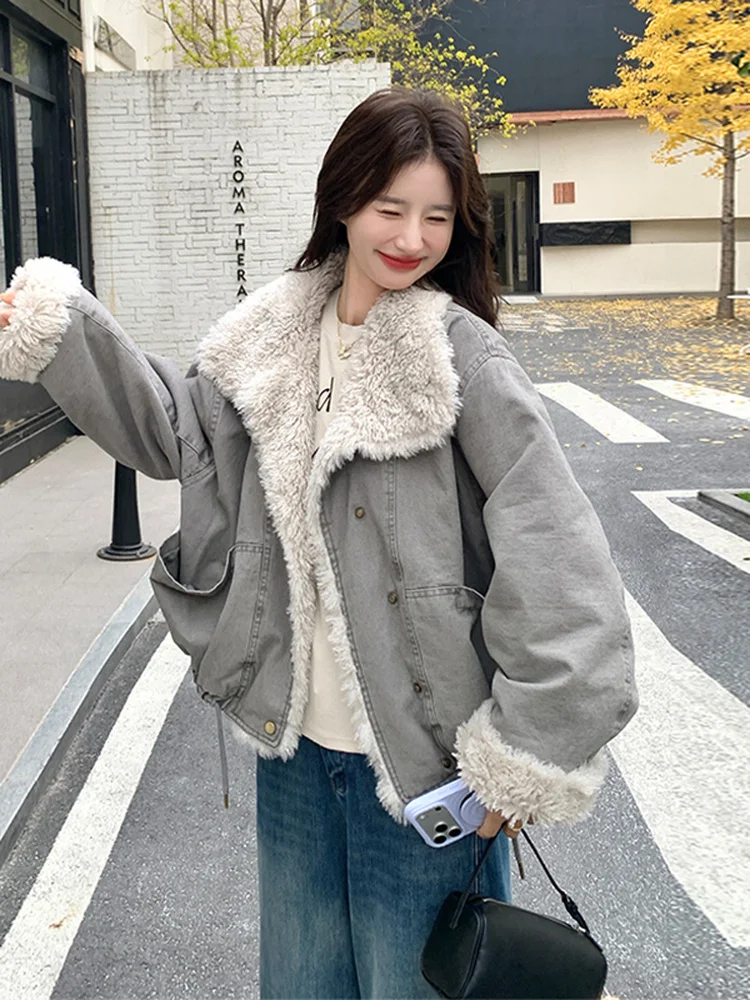 Женская зимняя теплая джинсовая куртка-парка с воротником-стойкой, на флисовой подкладке, утолщенная, в корейском стиле
Женская зимняя теплая джинсовая куртка-парка с воротником-стойкой, на флисовой подкладке, утолщенная, в корейском стиле