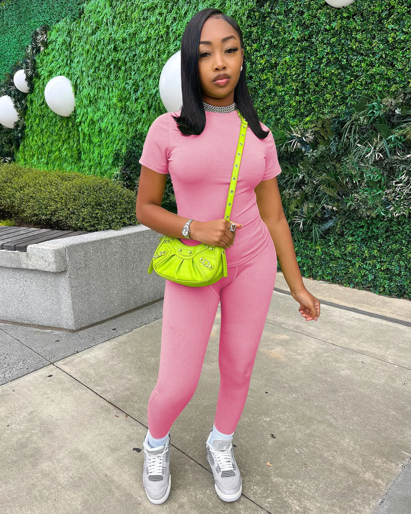 Spring/Summer Women's Thread Set Short-Sleeved Crew-Neck Top And Slim Pants Outfits Solid Color Ladies Two-Piece Suit
Spring/Summer Women's Thread Set Short-Sleeved Crew-Neck Top And Slim Pants Outfits Solid Color Ladies Two-Piece Suit