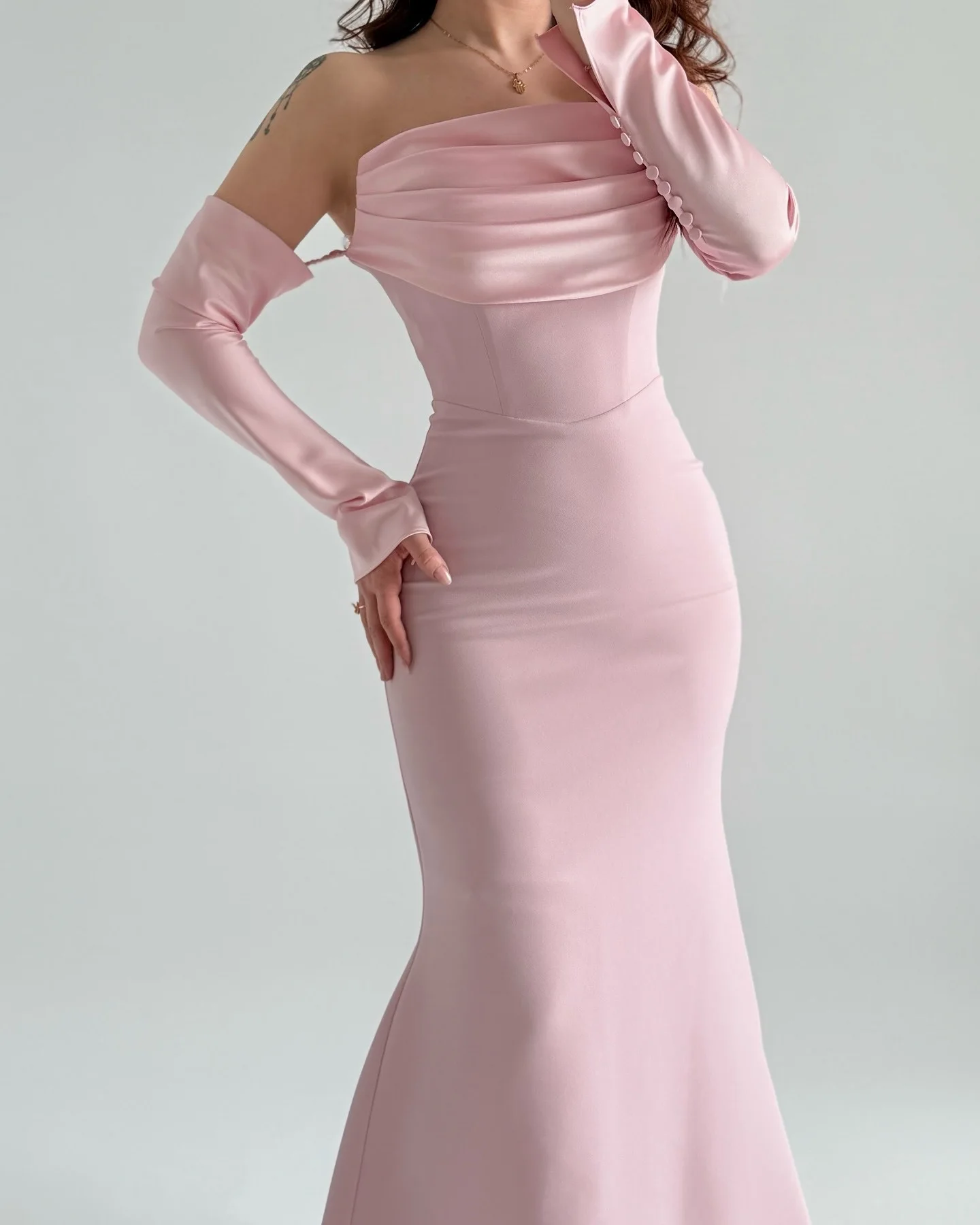 Customized Mermaid Evening Dress Satin Off Shoulder Pink Ball Gowns Ruffle Floor Length Birthday Formal Party Women's Dresses
Customized Mermaid Evening Dress Satin Off Shoulder Pink Ball Gowns Ruffle Floor Length Birthday Formal Party Women's Dresses