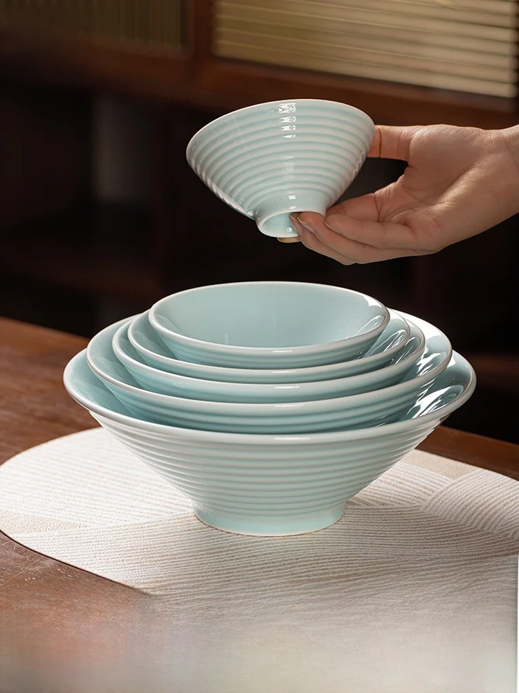 Чаша Cerc с подглазурной росписью для лапши, риса, супа с улитками, говяжьего супа, острого хот-пота, большая, для коммерческого использования, ресторанное качество, посуда
Чаша Cerc с подглазурной росписью для лапши, риса, супа с улитками, говяжьего супа, острого хот-пота, большая, для коммерческого использования, ресторанное качество, посуда