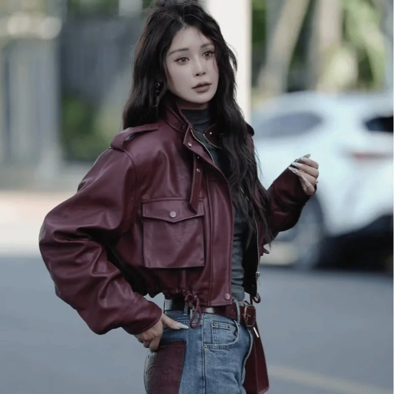 Sweet Hot Girl Drawstring Pocket Leather Jacket Women's Autumn Long-sleeved Stand Collar Loose Short Jacket Female Clothes
Sweet Hot Girl Drawstring Pocket Leather Jacket Women's Autumn Long-sleeved Stand Collar Loose Short Jacket Female Clothes