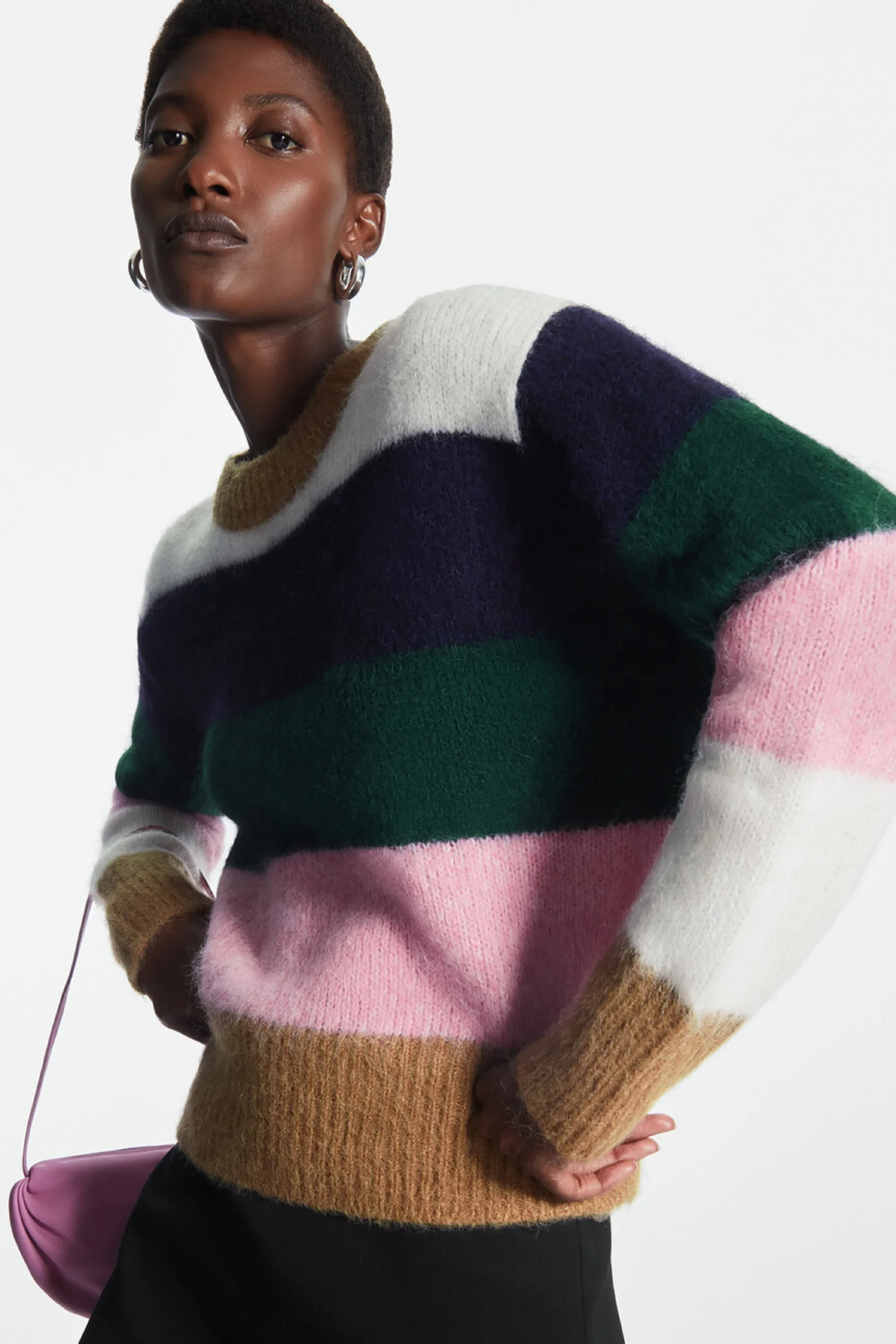 XIMIAN APPAREL 2026 YAZHIMEI spring new style of Women's casual fashion crewneck alpaca wool blend sweater
XIMIAN APPAREL 2026 YAZHIMEI spring new style of Women's casual fashion crewneck alpaca wool blend sweater