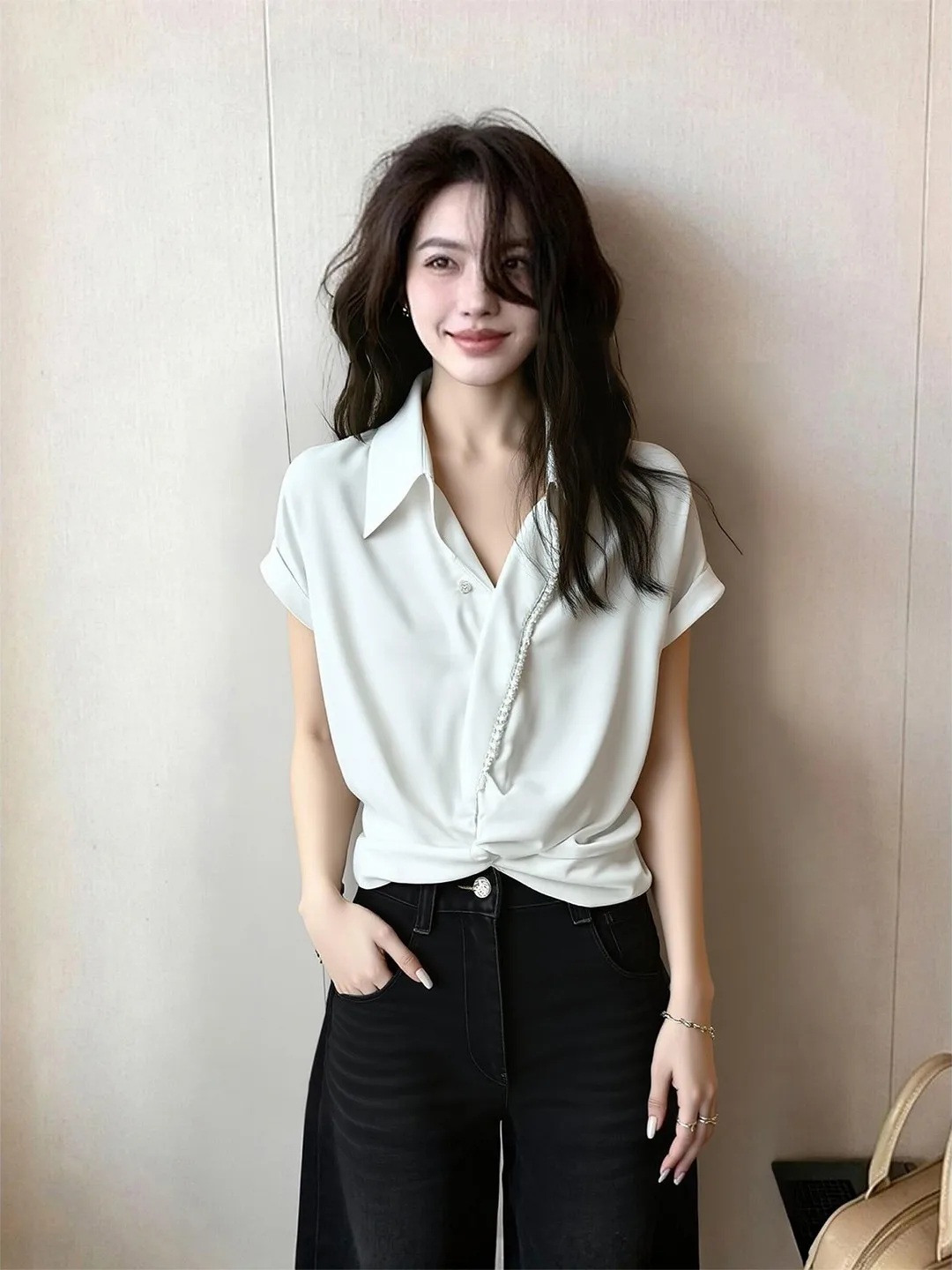 Oule Design Knot Short Sleeve White Shirt Summer Trendy Turn-down Collar Top Anti-aging Commute Style Slim Fit Female Shirt
Oule Design Knot Short Sleeve White Shirt Summer Trendy Turn-down Collar Top Anti-aging Commute Style Slim Fit Female Shirt