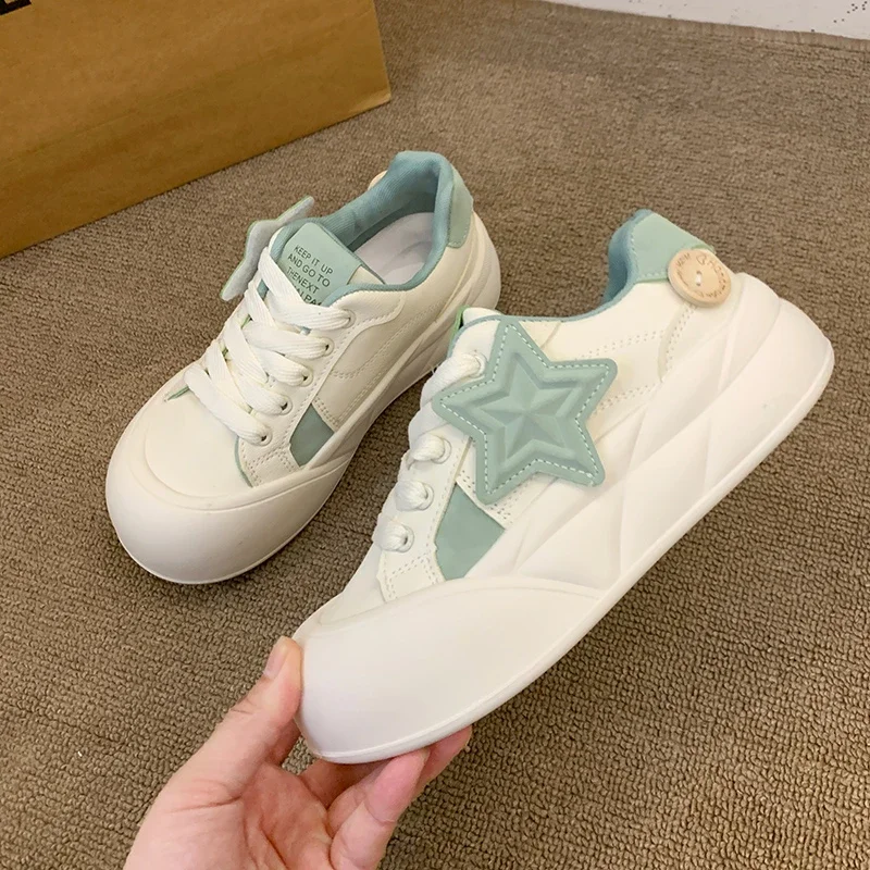 Spring Fashion Platform Shoes 2025 New Low Top Hot Women's Shoes High Quality Lace-up Non-Slip Outdoor Casual Sports Shoes
Spring Fashion Platform Shoes 2025 New Low Top Hot Women's Shoes High Quality Lace-up Non-Slip Outdoor Casual Sports Shoes