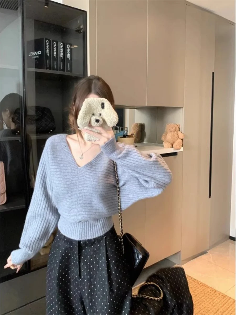 Pullovers Womens From Italy Multiway Design Versatile Construction Adaptable Style Transformable Function Convertible Element BF
Pullovers Womens From Italy Multiway Design Versatile Construction Adaptable Style Transformable Function Convertible Element BF