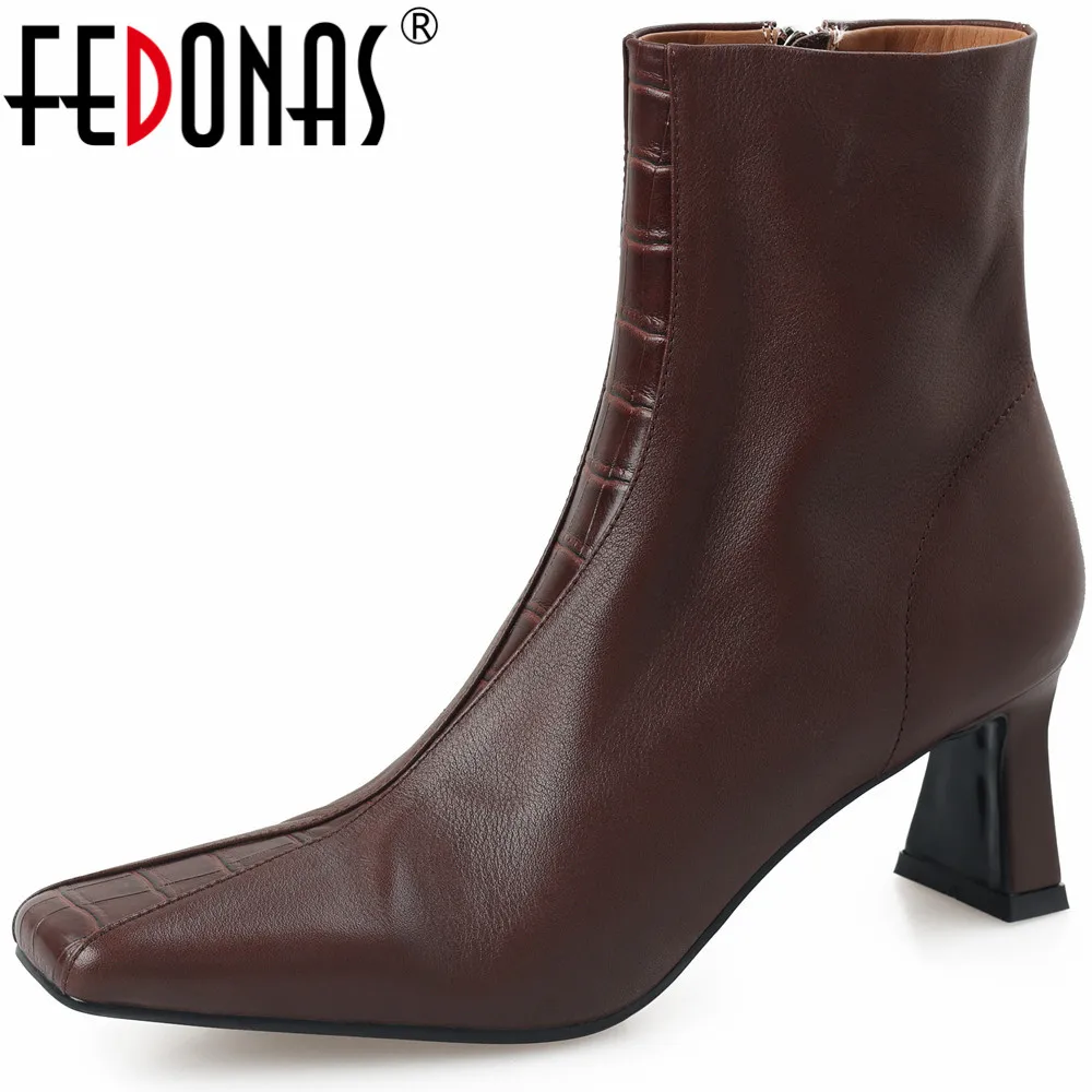 FEDONAS Vintage Women Ankle Boots Autumn Winter Genuine Leather High Heels Shoes Woman Side Zipper Square Toe Office Lady Retro
FEDONAS Vintage Women Ankle Boots Autumn Winter Genuine Leather High Heels Shoes Woman Side Zipper Square Toe Office Lady Retro