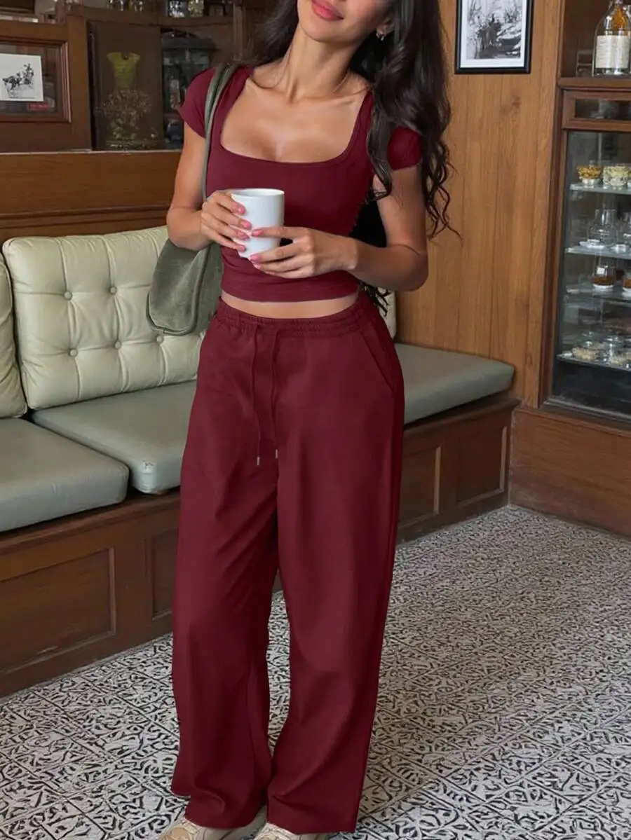 Maroon Square Neck Crop Top With Elastic Waist Wide Leg Pants Two Piece Casual Outfit Set
Maroon Square Neck Crop Top With Elastic Waist Wide Leg Pants Two Piece Casual Outfit Set