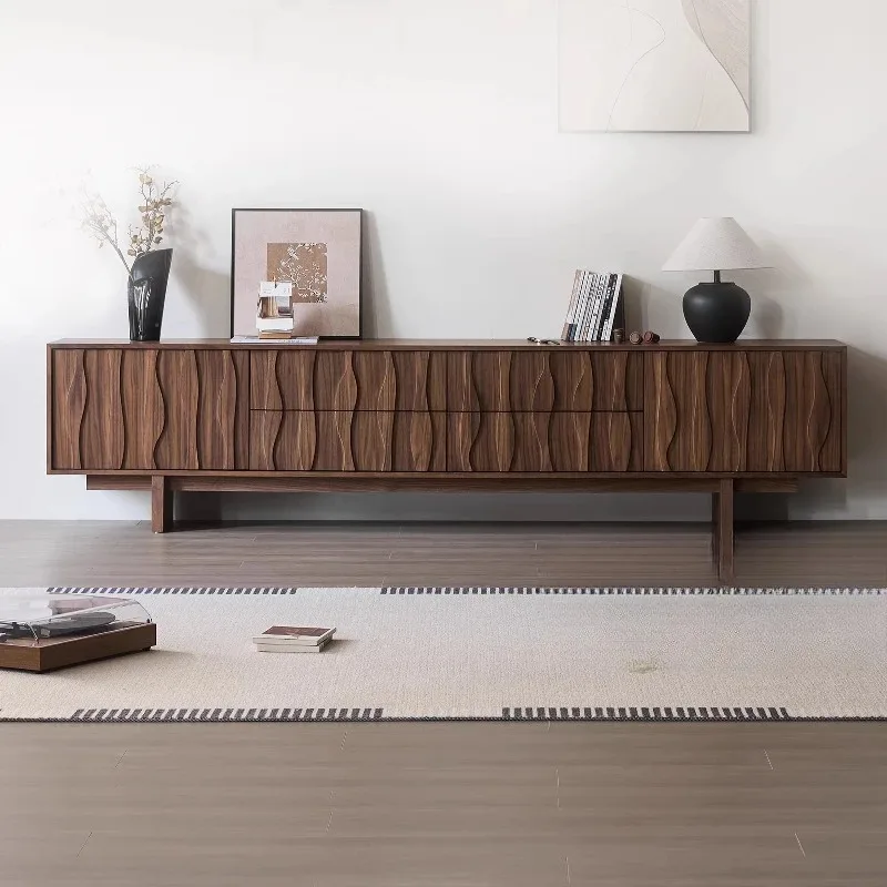 Medieval TV cabinet, integrated storage locker
Medieval TV cabinet, integrated storage locker