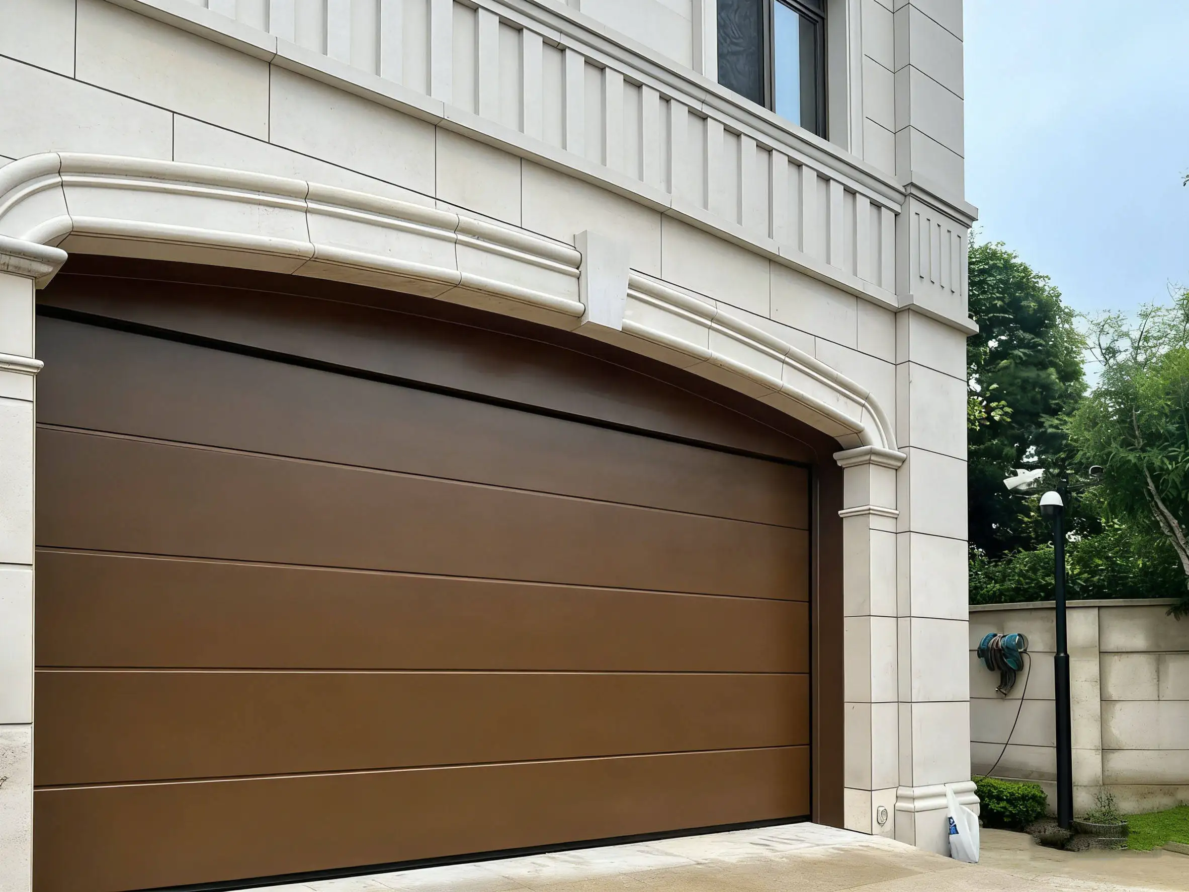 Custom Modern Sectional Garage Door Customizable Size Color Motorized Insulation Intelligent Garage Doors Villa Garage Doors
Custom Modern Sectional Garage Door Customizable Size Color Motorized Insulation Intelligent Garage Doors Villa Garage Doors