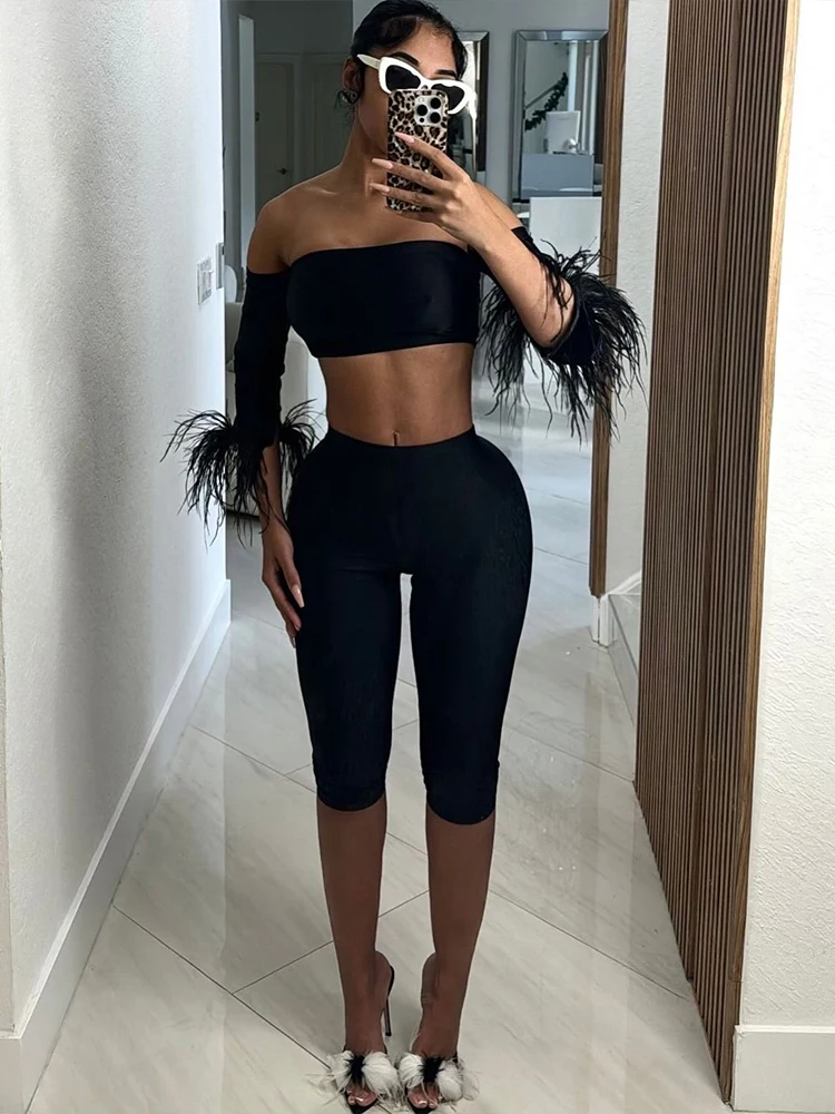 Whatiwear Casual Fashion 2 Piece Set Women Classic Tracksuit Slash Neck Feather Sleeve Crop Tops+Stretch Shorts Streetwear Suits
Whatiwear Casual Fashion 2 Piece Set Women Classic Tracksuit Slash Neck Feather Sleeve Crop Tops+Stretch Shorts Streetwear Suits