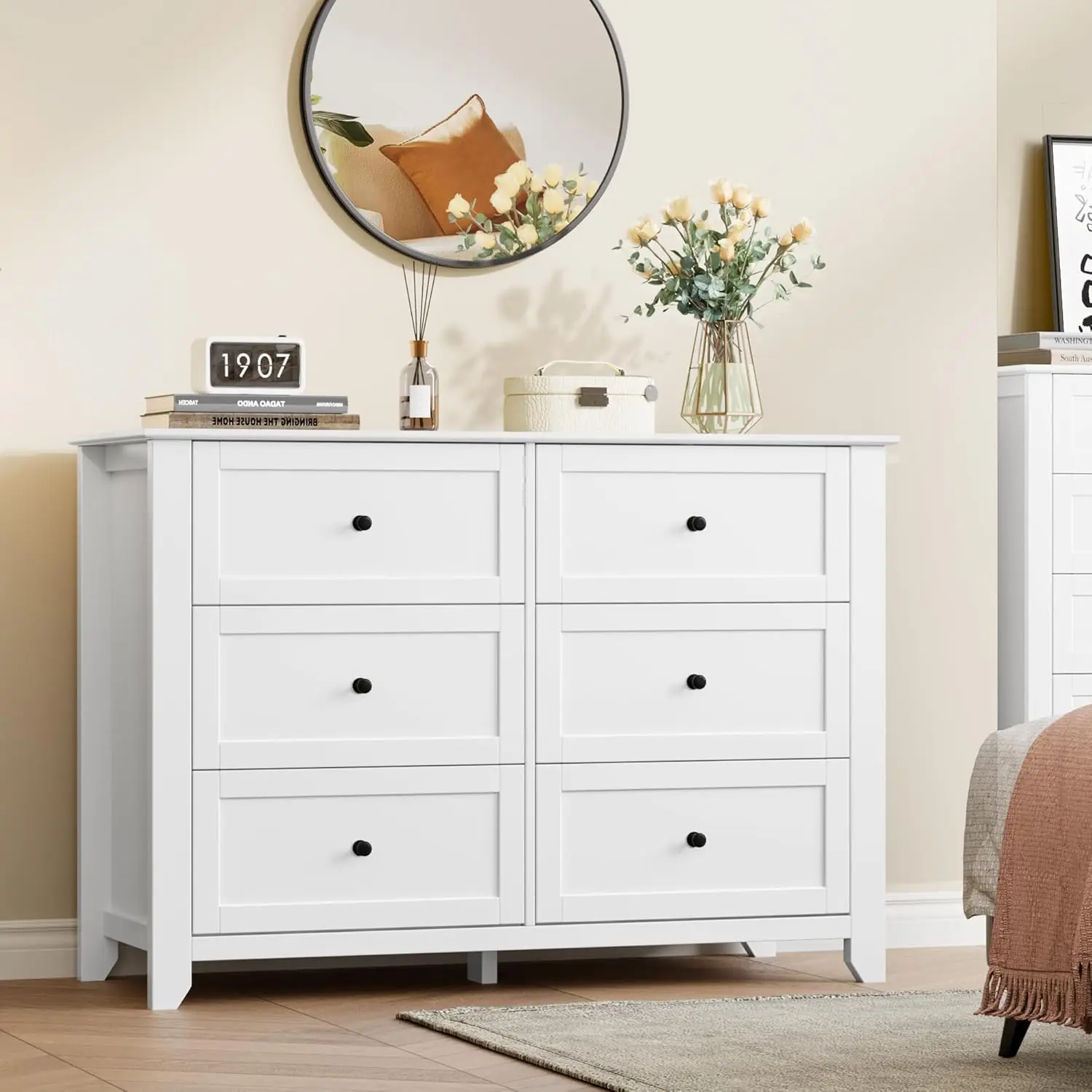 White 6 Drawer Dresser for Bedroom, Large Dresser with Deep Drawers & Metal Knobs, Modern Wooden Chests of Drawers for Entryw
White 6 Drawer Dresser for Bedroom, Large Dresser with Deep Drawers & Metal Knobs, Modern Wooden Chests of Drawers for Entryw
