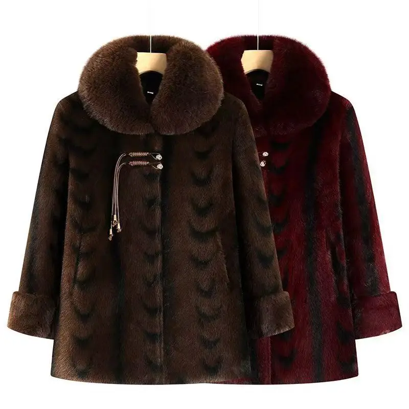 Middle Aged and Elderly Women Cotton Jacket Autumn Winter Fur Collar Coat Female Clothing Fleece Lined Thickened Loose Coat C342
Middle Aged and Elderly Women Cotton Jacket Autumn Winter Fur Collar Coat Female Clothing Fleece Lined Thickened Loose Coat C342