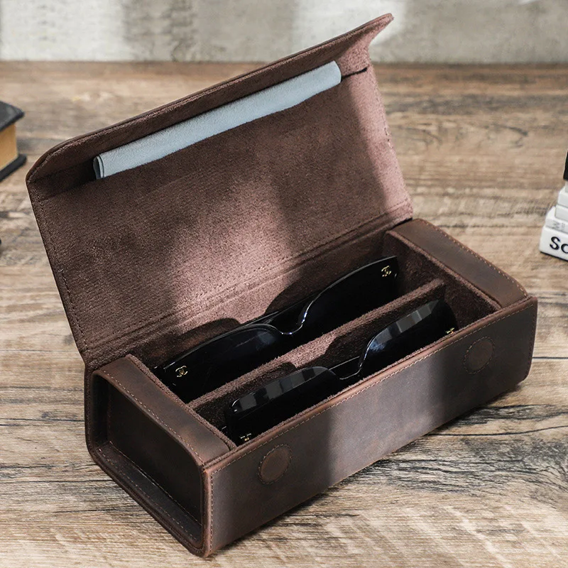 2026 New Fashion Genuine Leather 2 Slots Sunglass Storage Case Handmade Retro Travel Portablel Glass Holder with Magnetic Buckle
2026 New Fashion Genuine Leather 2 Slots Sunglass Storage Case Handmade Retro Travel Portablel Glass Holder with Magnetic Buckle