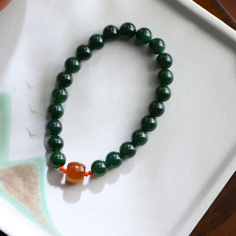 Natural Hetian Russian Jasper Old Material Spinach Green Jade Bracelet
Natural Hetian Russian Jasper Old Material Spinach Green Jade Bracelet