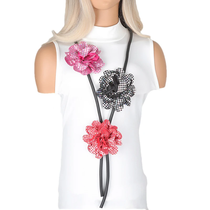 New Retro Style Flower Colored Rubber Chain Handmade Bohemian Style Design Jewelry Clothing Chain With Jewelry Necklace
New Retro Style Flower Colored Rubber Chain Handmade Bohemian Style Design Jewelry Clothing Chain With Jewelry Necklace