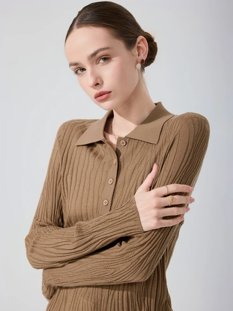 Женский свитер-поло из 100% мериносовой шерсти премиум-класса, вязаный, с волнообразной текстурой, бесшовный, цельновязаный, с длинными рукавами
Женский свитер-поло из 100% мериносовой шерсти премиум-класса, вязаный, с волнообразной текстурой, бесшовный, цельновязаный, с длинными рукавами