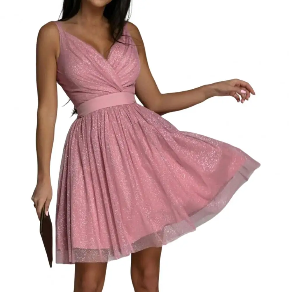 Stylish Big Hem Deep V Neck Summer Dress Patchwork Banquet Dress Deep V Neck Wedding Dress Performance Clothing
Stylish Big Hem Deep V Neck Summer Dress Patchwork Banquet Dress Deep V Neck Wedding Dress Performance Clothing