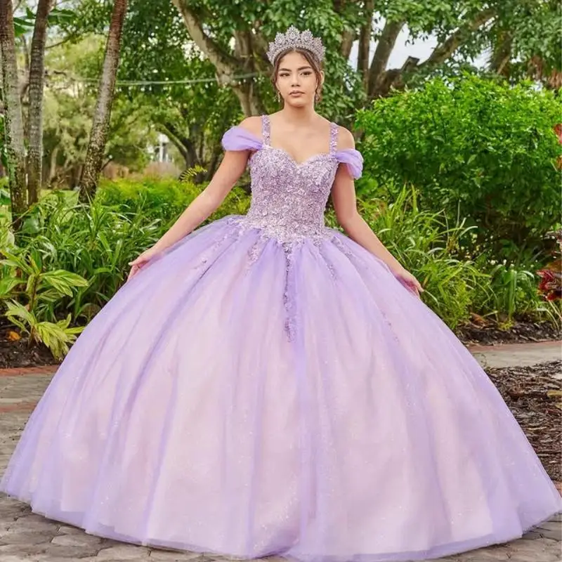 Customized simple Shiny Lavender Purple Off Shoulder Quinceanera Dress applique Tull vestidos de 15 Quinceanera
Customized simple Shiny Lavender Purple Off Shoulder Quinceanera Dress applique Tull vestidos de 15 Quinceanera 