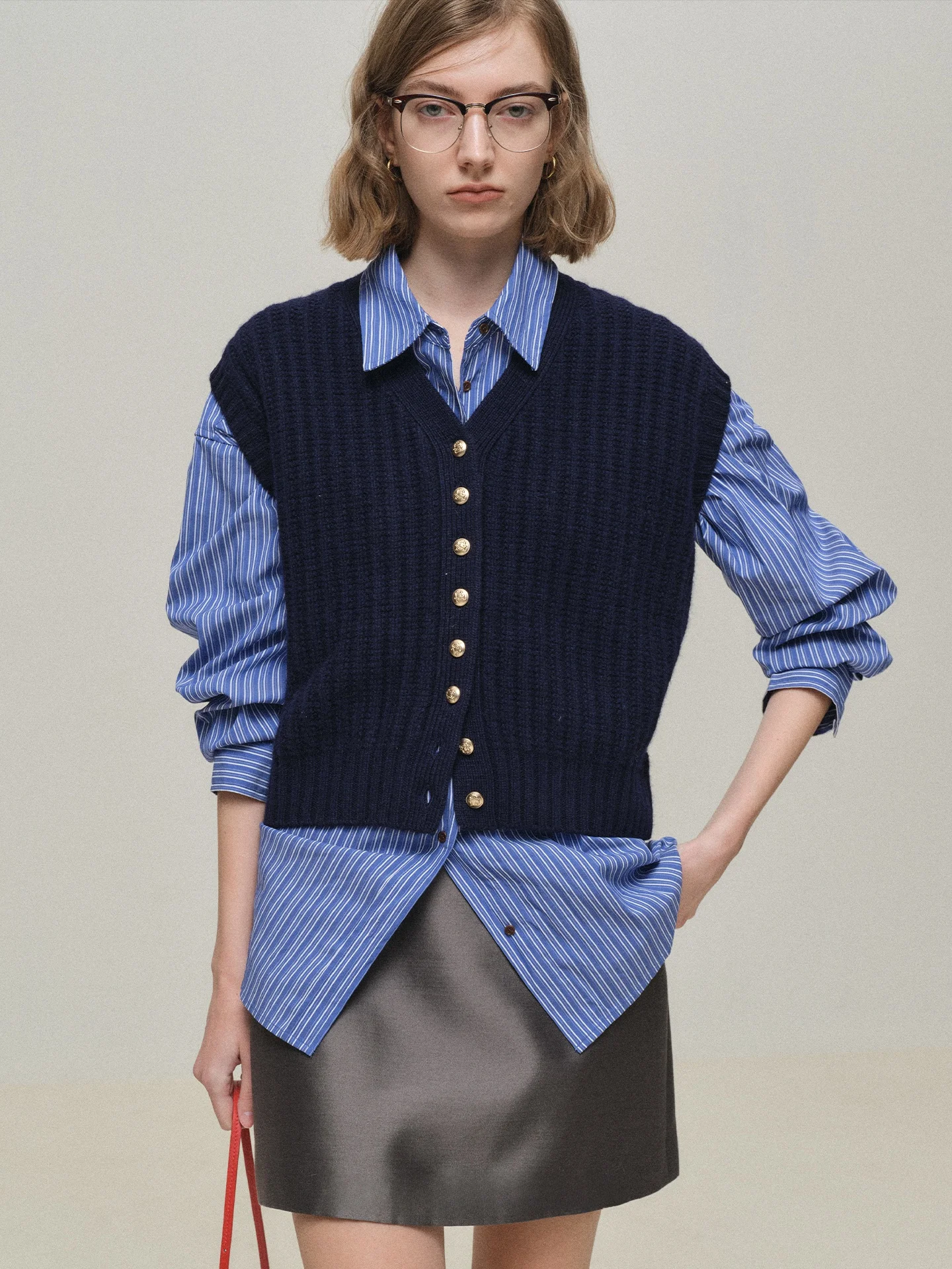 Early Spring Layering Moi 100% Wool V-Neck Open Cardigan Slimming Small Vest Soft Breathable Knitted Women'swear
Early Spring Layering Moi 100% Wool V-Neck Open Cardigan Slimming Small Vest Soft Breathable Knitted Women'swear