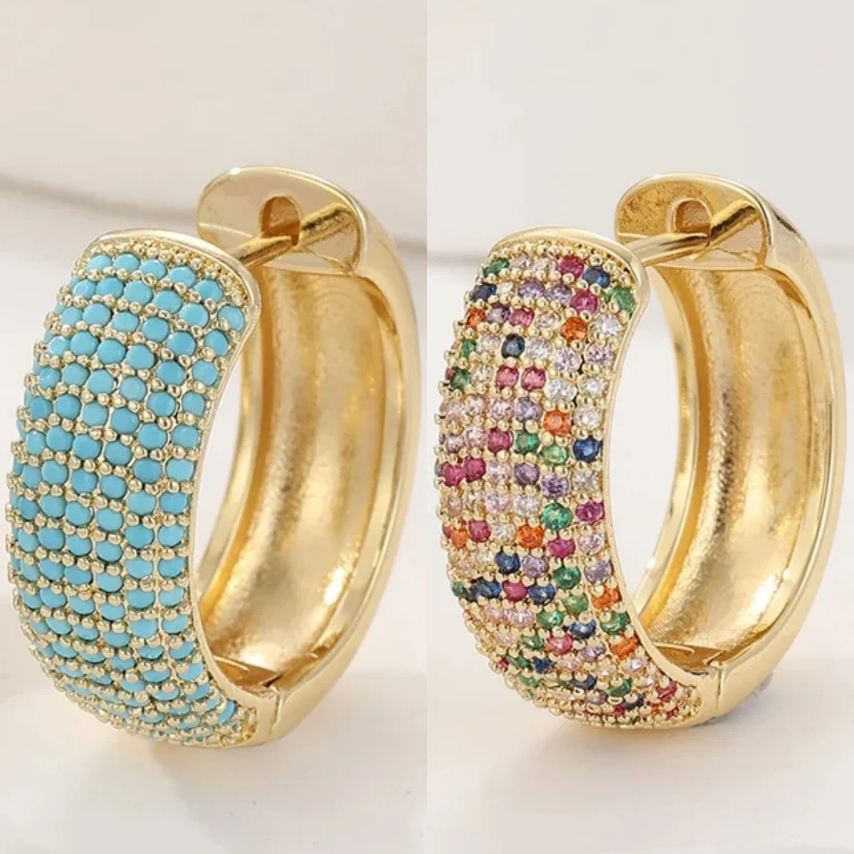 Luxurious Sparking Wide-faced Inlaid Synthetic Zirconia Hoop Earrings Women Fashion Exquisite Party Banquet Jewelry Accessories
Luxurious Sparking Wide-faced Inlaid Synthetic Zirconia Hoop Earrings Women Fashion Exquisite Party Banquet Jewelry Accessories