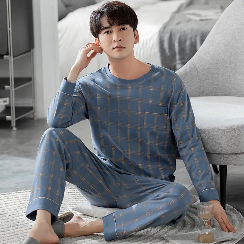 L-4XL Men's Cotton Pajamas 2022 Autumn New Loose Long Sleeve Plaid Pijamas Two Piece Male Fashion Sleepwear Home Clothing Suit
L-4XL Men's Cotton Pajamas 2022 Autumn New Loose Long Sleeve Plaid Pijamas Two Piece Male Fashion Sleepwear Home Clothing Suit