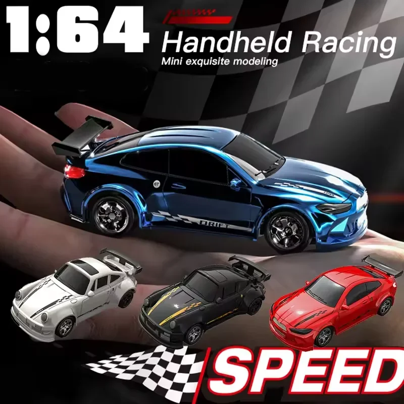 Новый 4WD 2,4 ГГц RC Моделирование Мини Дрифт Автомобиль Пальмовые Гоночные Модель Настольные Игрушки Масштаб 1/64 Автомобиль Дистанционного Управления Подарок Для Детей Мальчиков
Новый 4WD 2,4 ГГц RC Моделирование Мини Дрифт Автомобиль Пальмовые Гоночные Модель Настольные Игрушки Масштаб 1/64 Автомобиль Дистанционного Управления Подарок Для Детей Мальчиков