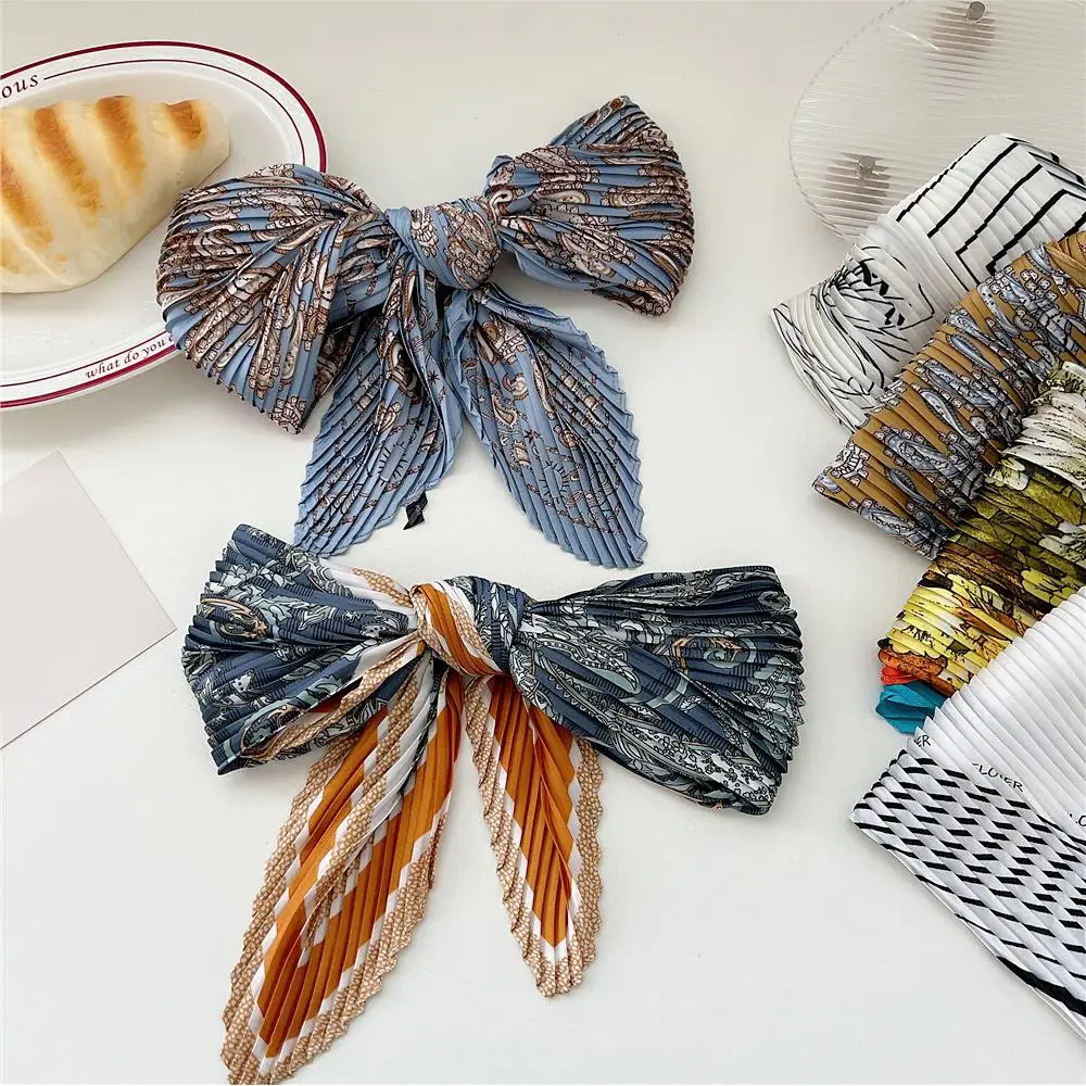 70*70cm Square Headscarf Bandana Crinkle Hair Bands Scarf Striped Paisley Neck Scarf Satin Hijab Head Wraps Hair Scarf DIY Soft
70*70cm Square Headscarf Bandana Crinkle Hair Bands Scarf Striped Paisley Neck Scarf Satin Hijab Head Wraps Hair Scarf DIY Soft