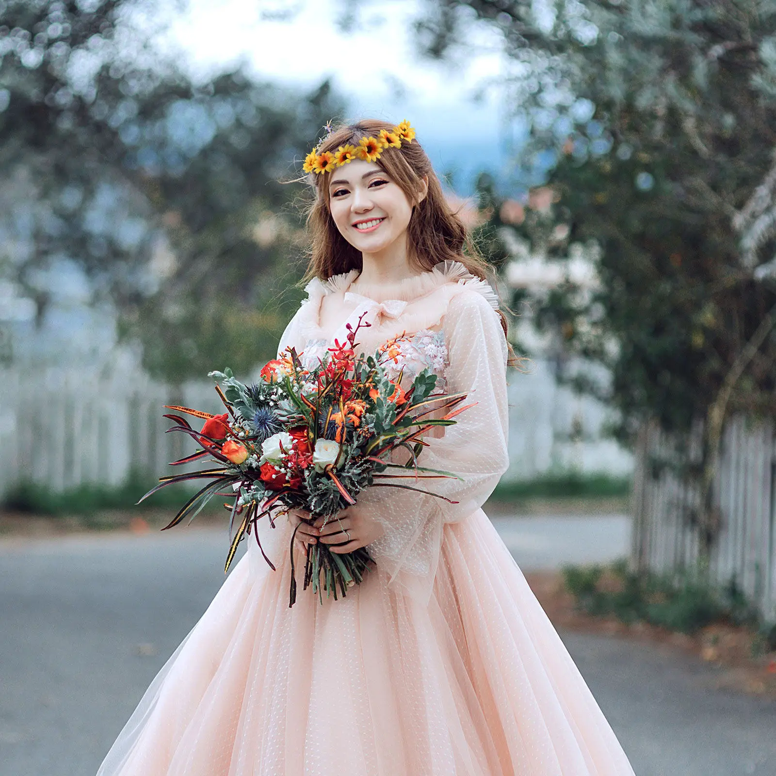 5Pcs Flower Hair Hoop Head Wreath Floral Garland Hair Band for Women Bride Bridesmaid Flower Girl Wedding Headwear Cosplay
5Pcs Flower Hair Hoop Head Wreath Floral Garland Hair Band for Women Bride Bridesmaid Flower Girl Wedding Headwear Cosplay