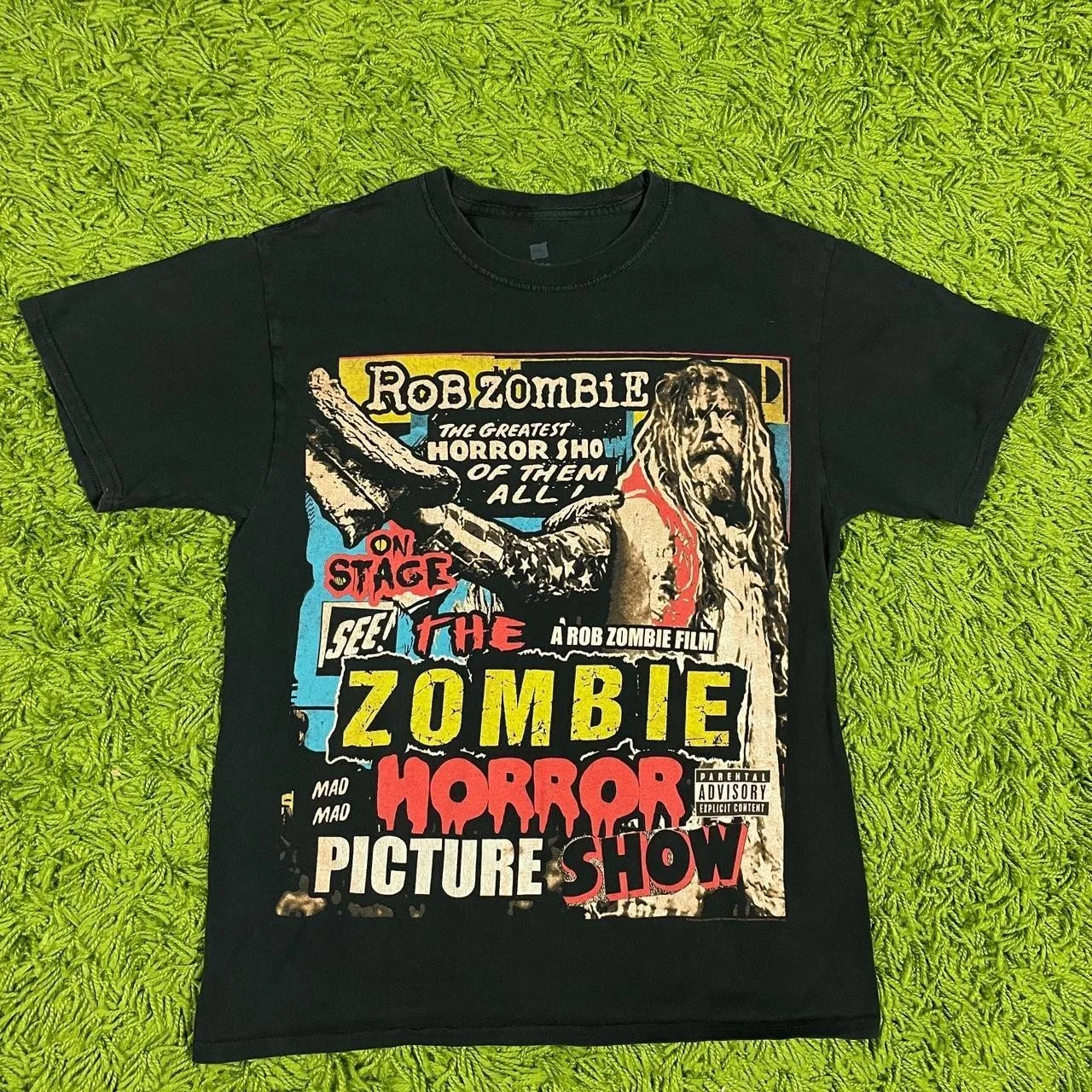 Винтажная футболка 70-х годов Rob Zombie The Zombie Horror Picture Show среднего размера, черная
Винтажная футболка 70-х годов Rob Zombie The Zombie Horror Picture Show среднего размера, черная