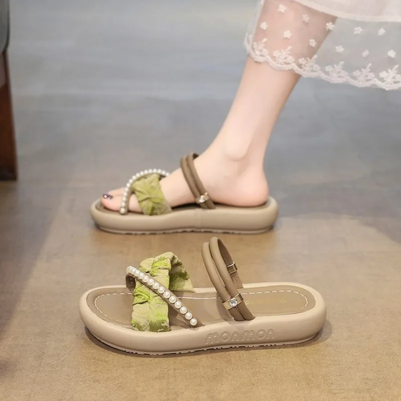 2026 Fashion Pearl Design Solid Color Summer Ladies' Home Shoes Comfortable Soft Women Slippers Women Relaxation Slippers
2026 Fashion Pearl Design Solid Color Summer Ladies' Home Shoes Comfortable Soft Women Slippers Women Relaxation Slippers