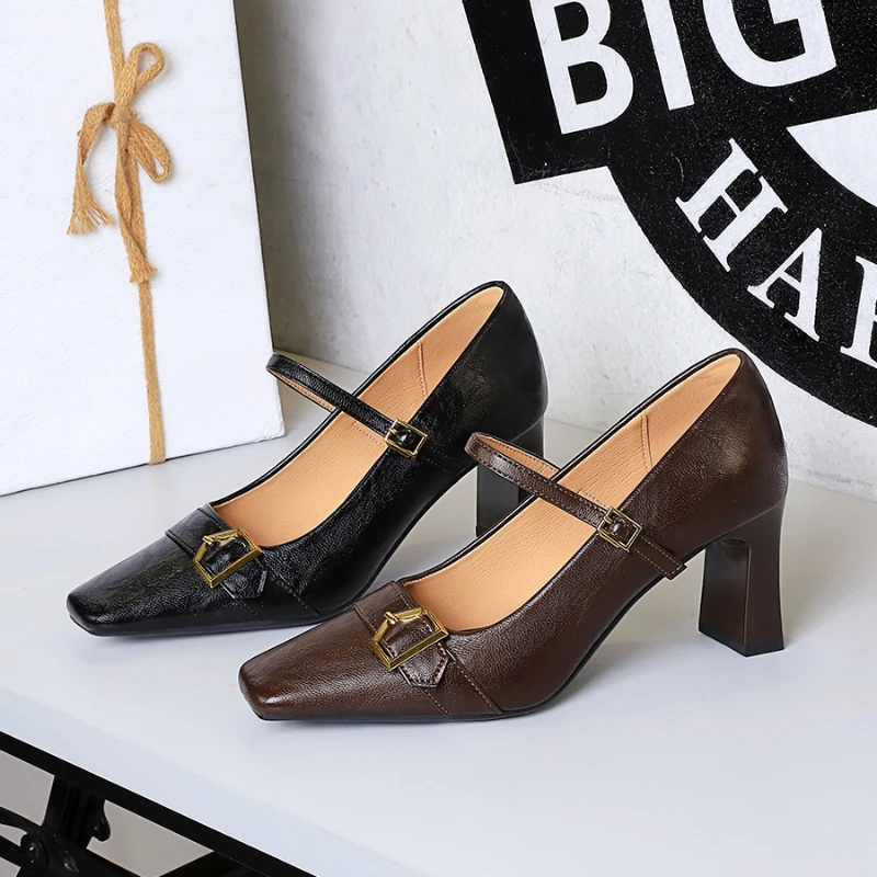 European American Style One-Strip High Heel Single Shoes For Women's Toe Shallow Mouth Thick Heel High Heels Metal Belt Buckle
European American Style One-Strip High Heel Single Shoes For Women's Toe Shallow Mouth Thick Heel High Heels Metal Belt Buckle