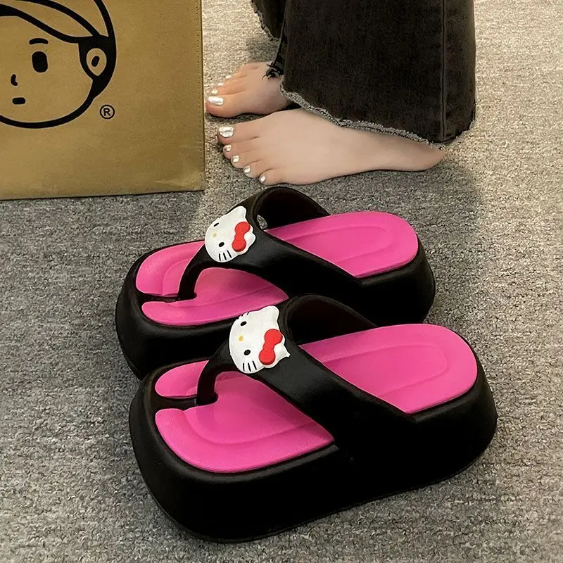 Sanrio Cute Hello Kitty Thick Bottom Slippers 2025 Women's New Summer Sweet Girl Fashion Flip Flops Simple Versatile Beach Shoes
Sanrio Cute Hello Kitty Thick Bottom Slippers 2025 Women's New Summer Sweet Girl Fashion Flip Flops Simple Versatile Beach Shoes