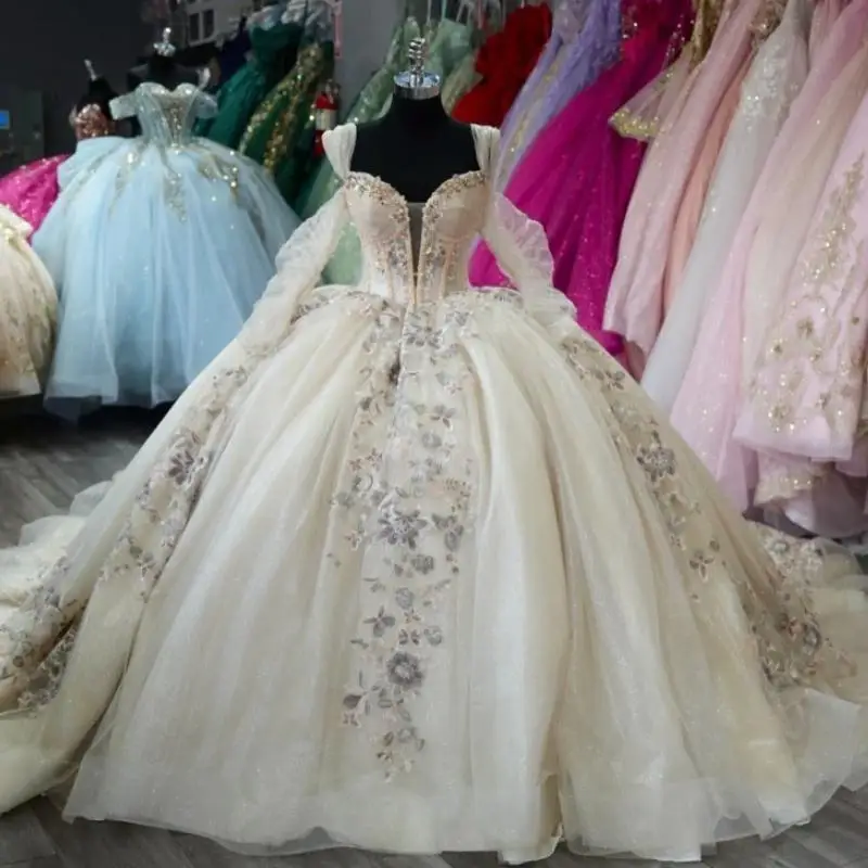 Customized Beige Quinceanera Dresses Ball Gown Off Shoulder Appliques LaceTull Birthday Payty Sweet 16 Vestidos 15 De Anos
Customized Beige Quinceanera Dresses Ball Gown Off Shoulder Appliques LaceTull Birthday Payty Sweet 16 Vestidos 15 De Anos