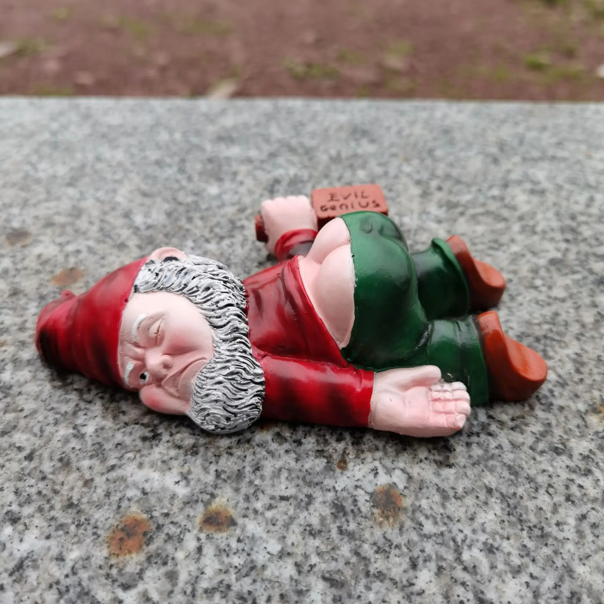 24cm Funny Outdoor Garden Gnomes Drunken Resin Statues Ornaments Eco dwarf Hand-painted Resin Desktop Decoration Crafts Gift
24cm Funny Outdoor Garden Gnomes Drunken Resin Statues Ornaments Eco dwarf Hand-painted Resin Desktop Decoration Crafts Gift