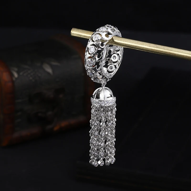 Luxury Elegant Brazil Initial Stackable Vintage Tassels Statement Rings For Women Cubic Zircon Finger Rings Beads Charm J2022
Luxury Elegant Brazil Initial Stackable Vintage Tassels Statement Rings For Women Cubic Zircon Finger Rings Beads Charm J2022