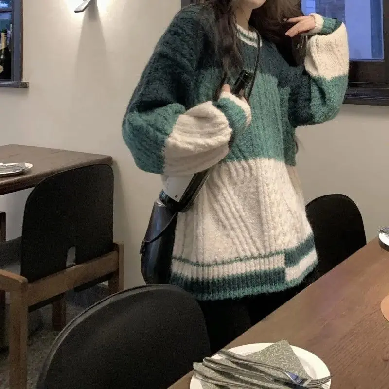 Japan Style Patchwork Sweater Pullovers O-Neck Loose Long Sleeves Sweaters for Ins All Match Sweater Women's Clothing
Japan Style Patchwork Sweater Pullovers O-Neck Loose Long Sleeves Sweaters for Ins All Match Sweater Women's Clothing