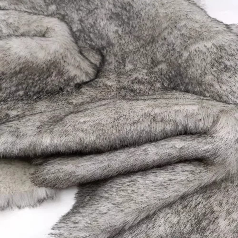 Imitation Dog Artificial Fur Plush Fabric for Carpet Shooting Background Decoration Handmade DIY Cloth Sewing Material
Imitation Dog Artificial Fur Plush Fabric for Carpet Shooting Background Decoration Handmade DIY Cloth Sewing Material