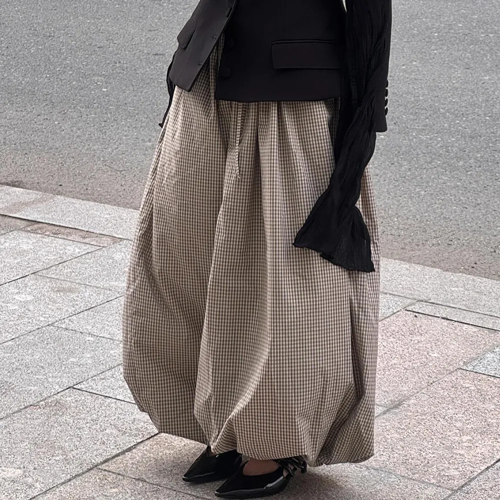 Женские весенние брюки в клетку KIDCRKJ, коричневые брюки-фонарики с эластичной резинкой на талии и шнурком, повседневные легкие женские брюки
Женские весенние брюки в клетку KIDCRKJ, коричневые брюки-фонарики с эластичной резинкой на талии и шнурком, повседневные легкие женские брюки