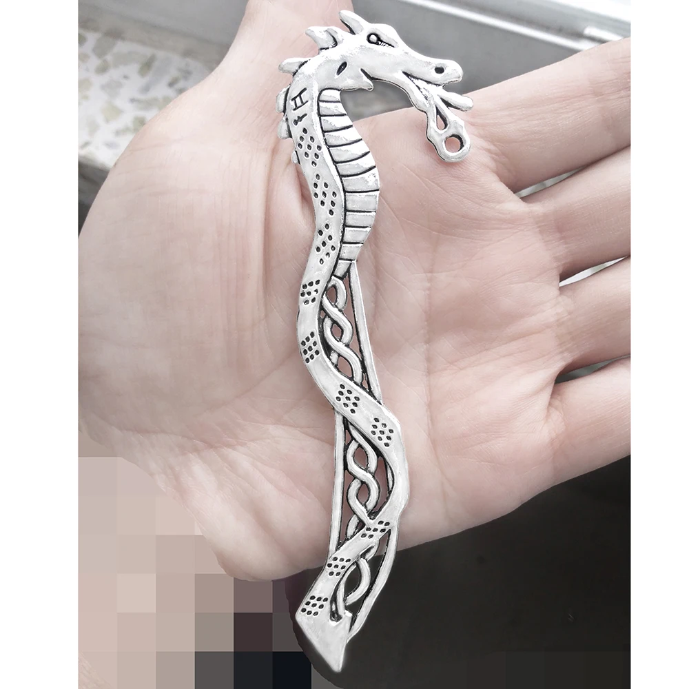 5pcs/lot Diy Crafts Bookmarks Large Dragon Metal Student Gifts Handmade Pendants Antique Silver Jewellery Accessories Wholesales
5pcs/lot Diy Crafts Bookmarks Large Dragon Metal Student Gifts Handmade Pendants Antique Silver Jewellery Accessories Wholesales