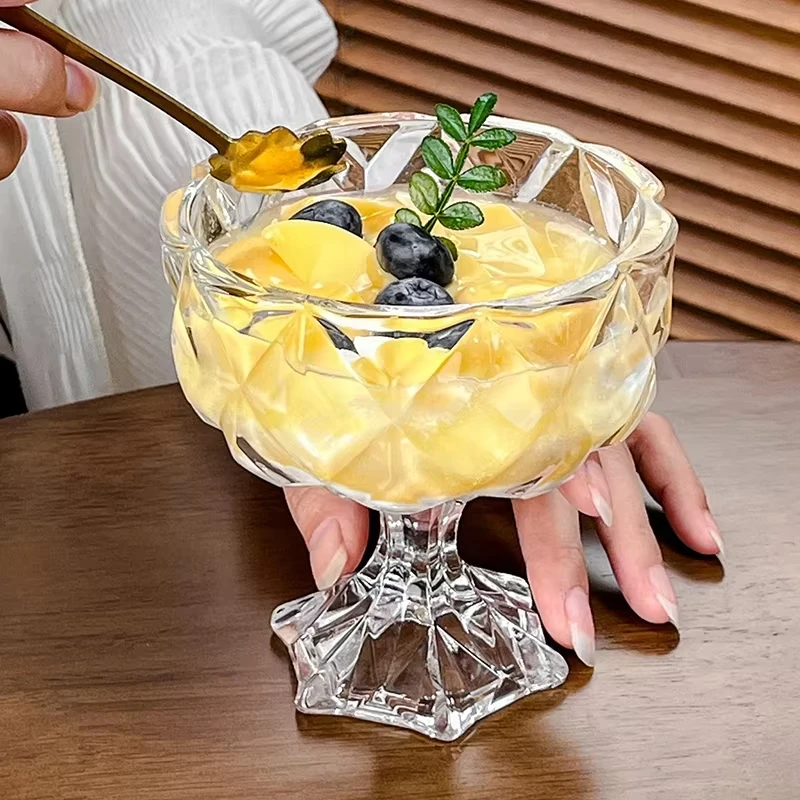 300ml Hand-Painted Glass Dessert Yogurt Cup Ice Cream Cup Fruit Pudding Salad Bowl Juice Milkshake Container for Home Kitchen
300ml Hand-Painted Glass Dessert Yogurt Cup Ice Cream Cup Fruit Pudding Salad Bowl Juice Milkshake Container for Home Kitchen