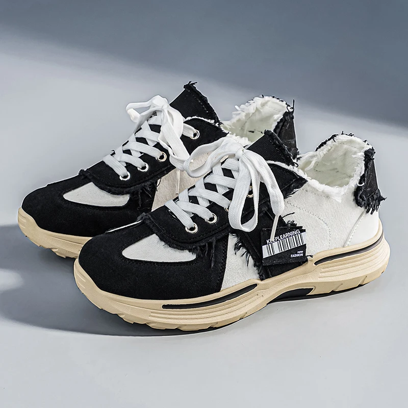 Fashion Chunky Sneakers Women Autumn Lace Up Platform Sports Shoes Thick Bottom High Heels Female Leather Sneakers Woman
Fashion Chunky Sneakers Women Autumn Lace Up Platform Sports Shoes Thick Bottom High Heels Female Leather Sneakers Woman