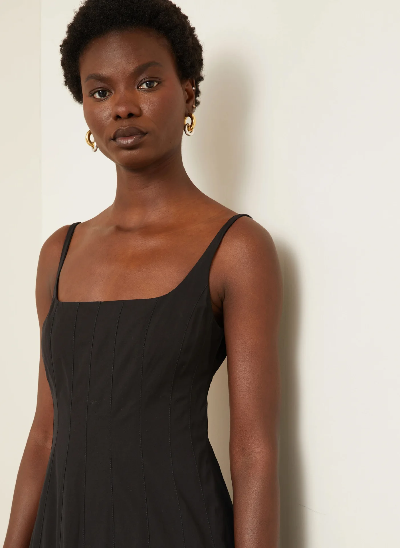 Elegant Solid Pleated Women Sleeveless Cheat Wrapped Off Shoulder High Slit Slim Dress New Summer Holiday Wear
Elegant Solid Pleated Women Sleeveless Cheat Wrapped Off Shoulder High Slit Slim Dress New Summer Holiday Wear
