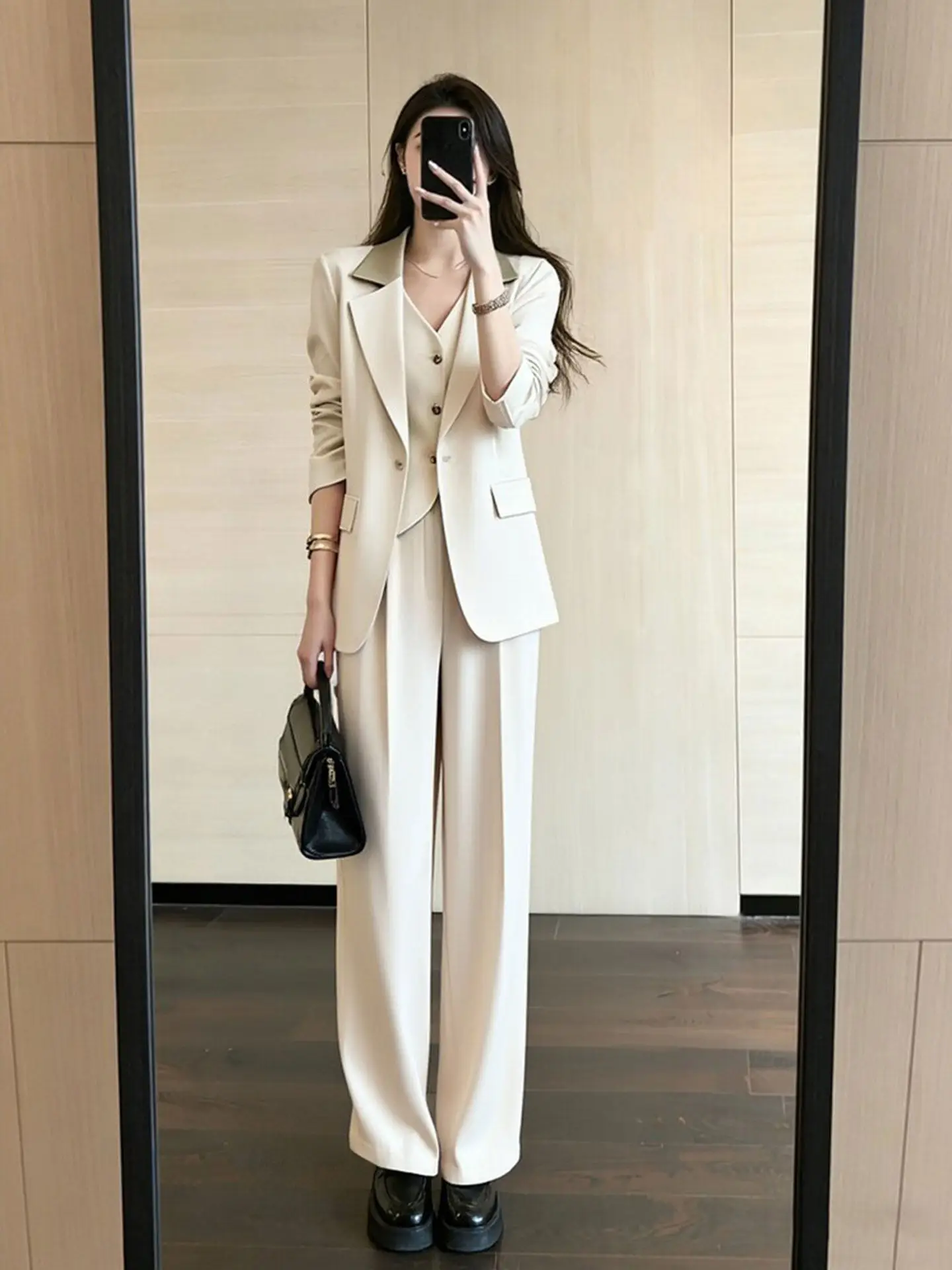 2026 New Korean Style Women's Three-Piece Suit Set Commute Elegant Jacket Pants Ensemble Long Sleeve Button up Warmth
2026 New Korean Style Women's Three-Piece Suit Set Commute Elegant Jacket Pants Ensemble Long Sleeve Button up Warmth
