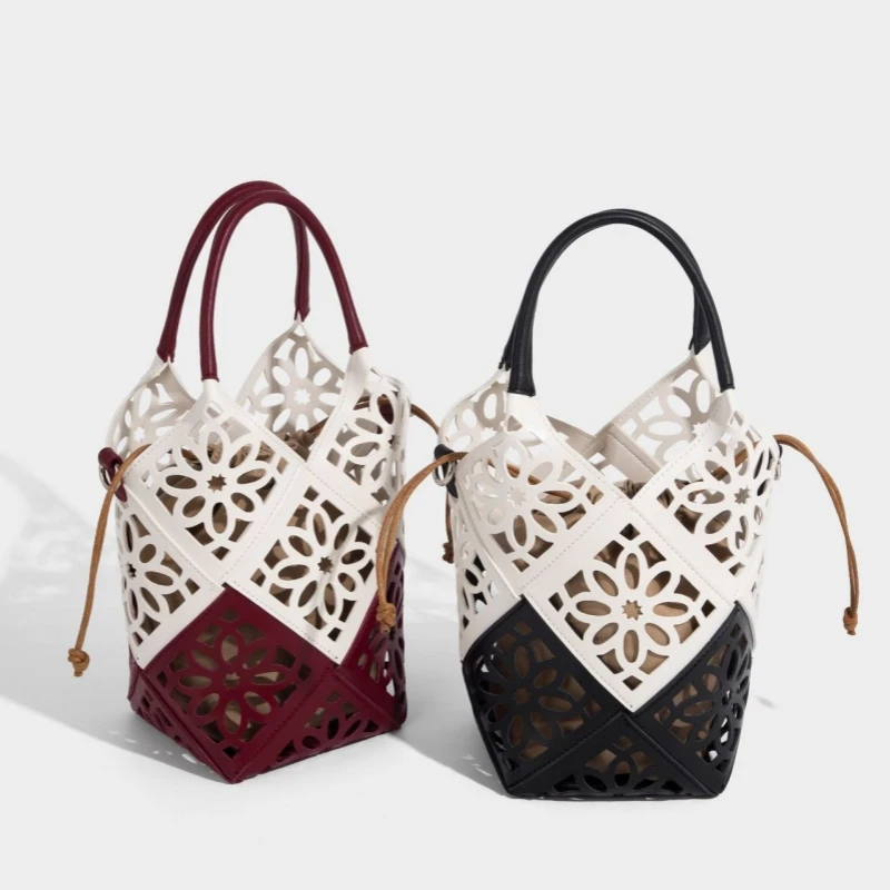 Summer Retro Hollowed Out Bucket Bag for Women 2025 Color Contrast Patchwork Flower Patterns One Shoulder Bag for Commuting
Summer Retro Hollowed Out Bucket Bag for Women 2025 Color Contrast Patchwork Flower Patterns One Shoulder Bag for Commuting
