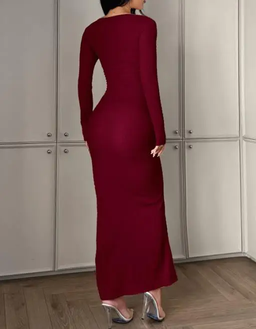 Sexy Women's Dress 2026 Spring New Solid Color Square Neck Tight Fitting Hip Hugging Dress Suitable for Banquets and Parties
Sexy Women's Dress 2026 Spring New Solid Color Square Neck Tight Fitting Hip Hugging Dress Suitable for Banquets and Parties