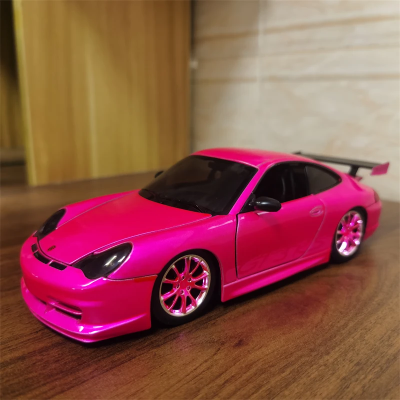 Модель литая автомобиля 1:24 Porsche 911 GT3 RS, модель автомобиля из металлического сплава, детские игрушки, коллекционные подарки J283
Модель литая автомобиля 1:24 Porsche 911 GT3 RS, модель автомобиля из металлического сплава, детские игрушки, коллекционные подарки J283
