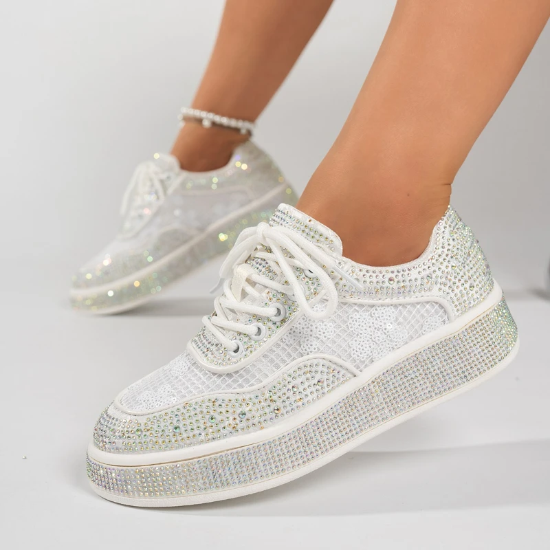 High-quality Appearance Level Platform Lace-up Crystal-embroidered Comfortable Anti-slip Breathable Sports Women's Single Shoes
High-quality Appearance Level Platform Lace-up Crystal-embroidered Comfortable Anti-slip Breathable Sports Women's Single Shoes